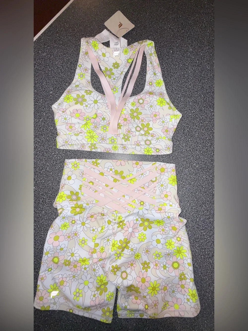 Fabletics NWT!! Pink/Neon Yellow Floral Sports Bra and Shorts Set Size XXS